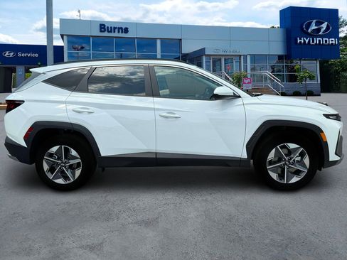 New 2025 Hyundai Tucson SEL image 9