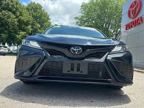 Used 2024 Toyota Camry XSE AWD/4WD image 8