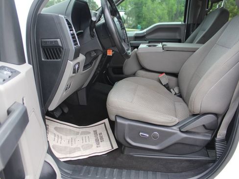 Used 2018 Ford F150 XLT w/ Equipment Group 301A Mid image 3