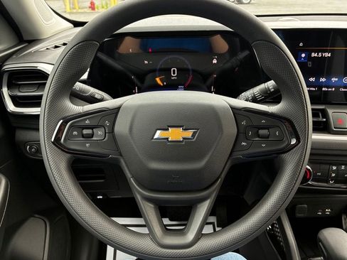 New 2026 Chevrolet TrailBlazer LS w/ LS Convenience Package AWD/4WD image 6