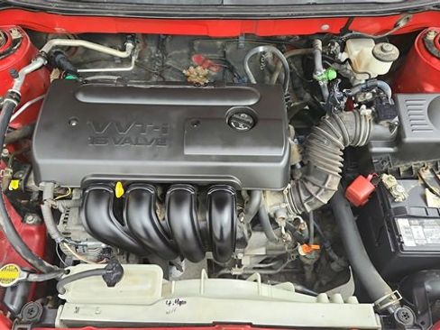 Used 2005 Toyota Matrix image 16