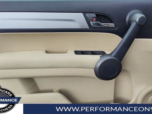 Used 2011 Honda CR-V LX image 9