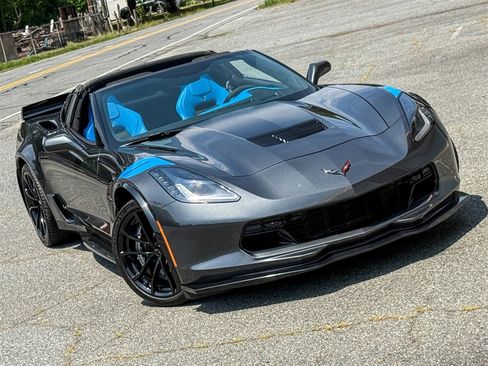 Used 2017 Chevrolet Corvette Grand Sport RWD image 34