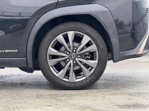 Used 2021 Lexus UX 250h F Sport w/ Accessory Package (Z2) image 2