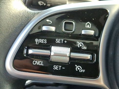 Certified 2022 Mercedes-Benz CLA 250 4MATIC image 21