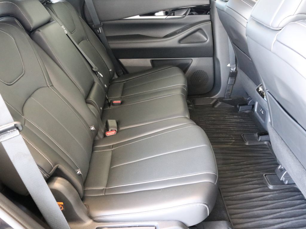 Used 2025 INFINITI QX60 Pure AWD/4WD image 43