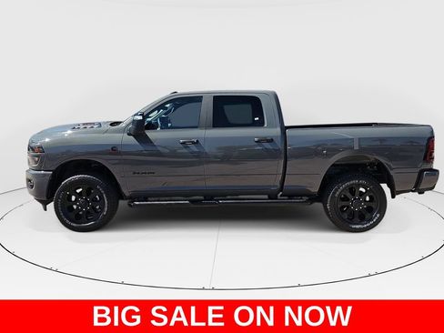 New 2026 RAM 2500 Big Horn AWD/4WD image 6
