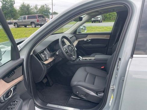 Used 2026 Volvo XC90 B6 Plus AWD/4WD image 15