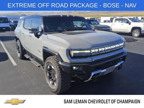 Used 2024 GMC Hummer EV 2X w/ Extreme Off-Road Package AWD/4WD image 1