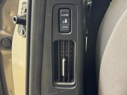 Used 2021 Honda Odyssey EX image 20