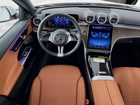 Used 2026 Mercedes-Benz C 300 4MATIC Sedan image 23