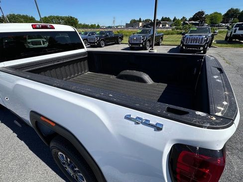 New 2026 GMC Sierra 3500 Pro w/ Convenience Package AWD/4WD image 29