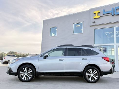 Used 2019 Subaru Outback 2.5i Limited w/ Popular Package #2 image 15
