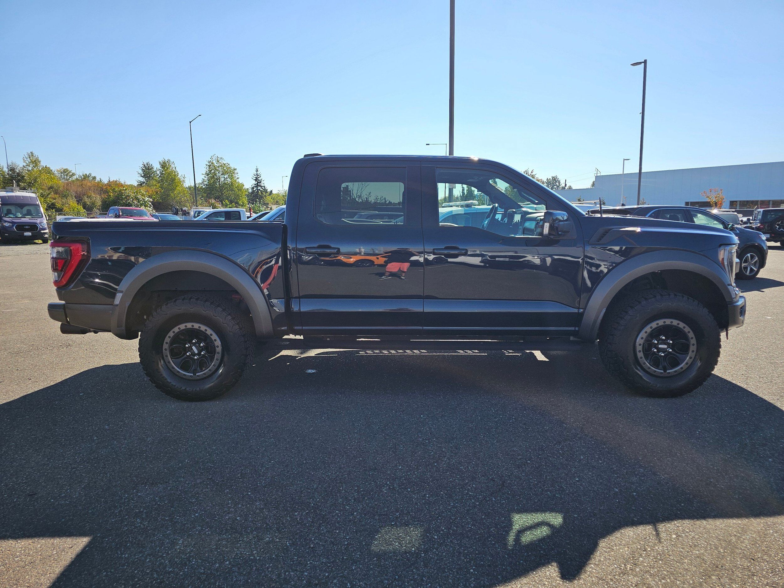 Used 2023 Ford F150 Raptor w/ Raptor Carbon Fiber Package AWD/4WD image 4