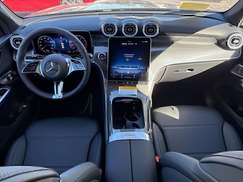 Certified 2026 Mercedes-Benz GLC 300 4MATIC image 20