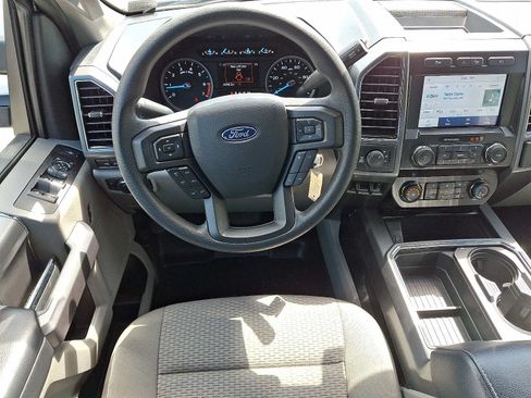 Used 2022 Ford F350 XLT w/ XLT Premium Package AWD/4WD image 11