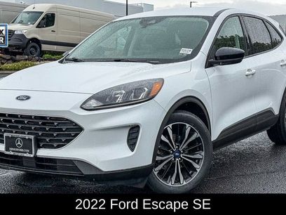 Used 2022 Ford Escape SE w/ SE Sport Appearance Package
