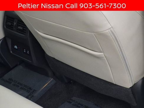 Certified 2024 Nissan Rogue SL FWD image 18