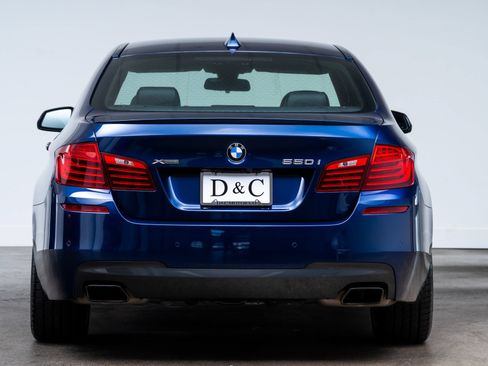 Used 2016 BMW 550i xDrive Sedan AWD/4WD image 6