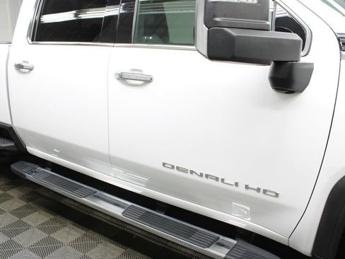 Used 2023 GMC Sierra 3500 Denali AWD/4WD image 40