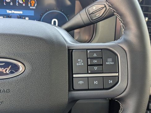 New 2026 Ford F250 Lariat w/ FX4 Off-Road Package image 28