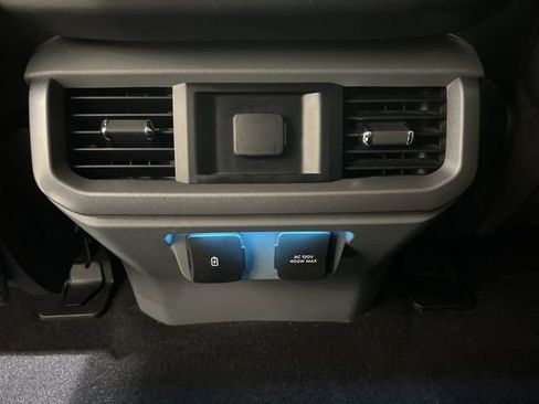 Certified 2023 Ford F150 Lariat AWD/4WD image 20