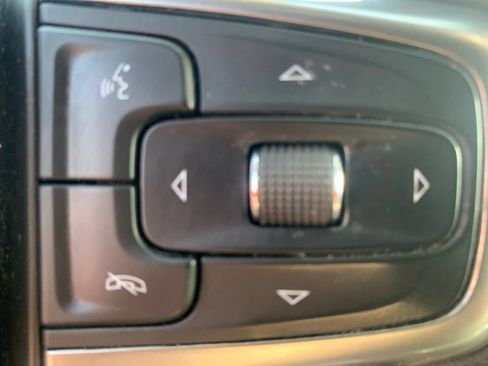 Used 2020 Chevrolet Silverado 1500 LT Trail Boss AWD/4WD image 24