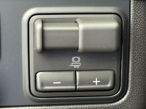 New 2026 Chevrolet Tahoe High Country AWD/4WD image 33