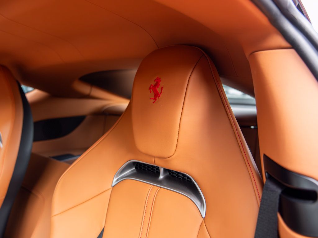 Certified 2025 Ferrari 12Cilindri RWD image 11