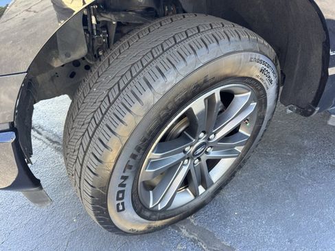 Used 2023 Ford F150 Lariat w/ Equipment Group 502A High image 15