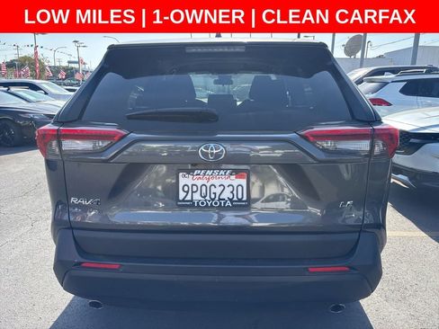 Used 2024 Toyota RAV4 LE FWD image 5