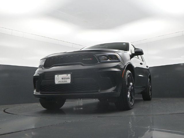 Used 2025 Dodge Durango GT AWD/4WD image 32