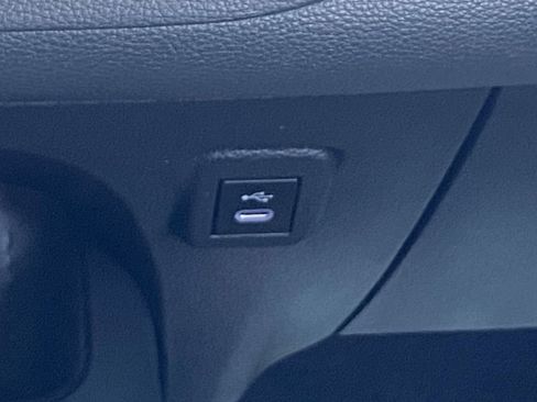 Certified 2025 Toyota Corolla LE FWD image 32