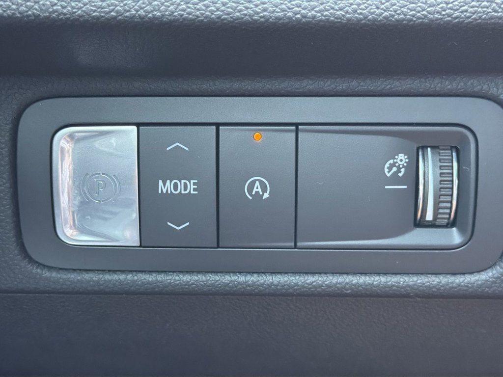 Used 2026 Chevrolet Traverse LT FWD image 20