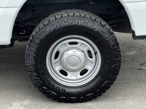 Used 2024 Ford F250 XL w/ FX4 Off-Road Package AWD/4WD image 38
