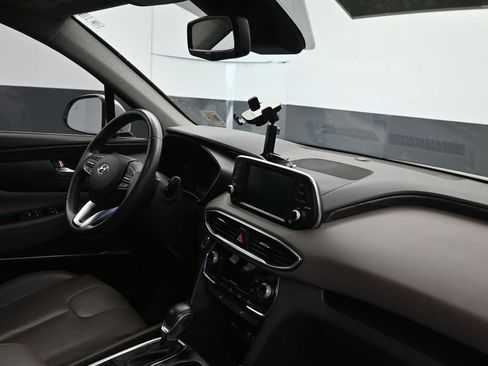 Used 2019 Hyundai Santa Fe Limited image 11