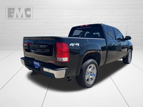 Used 2010 GMC Sierra 1500 SLT w/ SLT Convenience Package AWD/4WD image 3