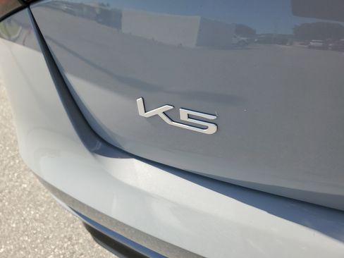 Used 2025 Kia K5 GT-Line w/ GT-Line Premium Package image 9