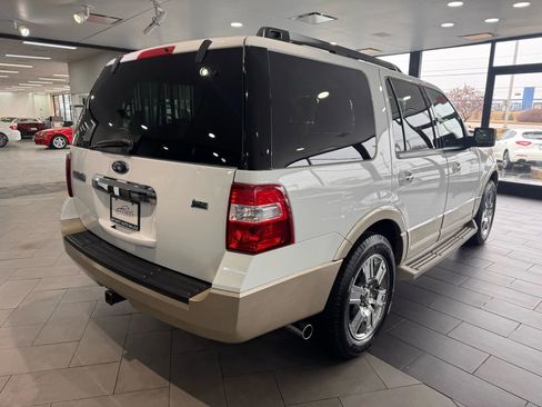 Used 2010 Ford Expedition Eddie Bauer image 4