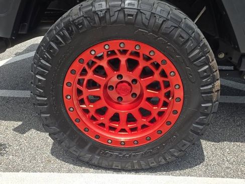 Used 2021 Jeep Gladiator Sport AWD/4WD image 10