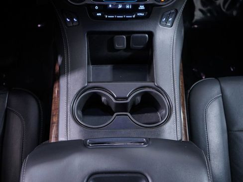 Used 2018 Chevrolet Tahoe LT image 14