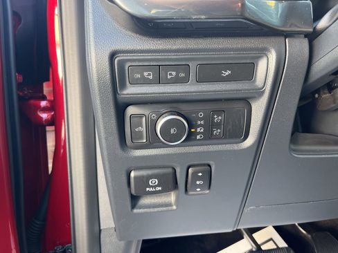 Used 2022 Ford F150 XLT w/ Equipment Group 302A High image 15