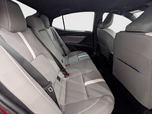 Used 2026 Toyota Camry SE w/ Convenience Package FWD image 17
