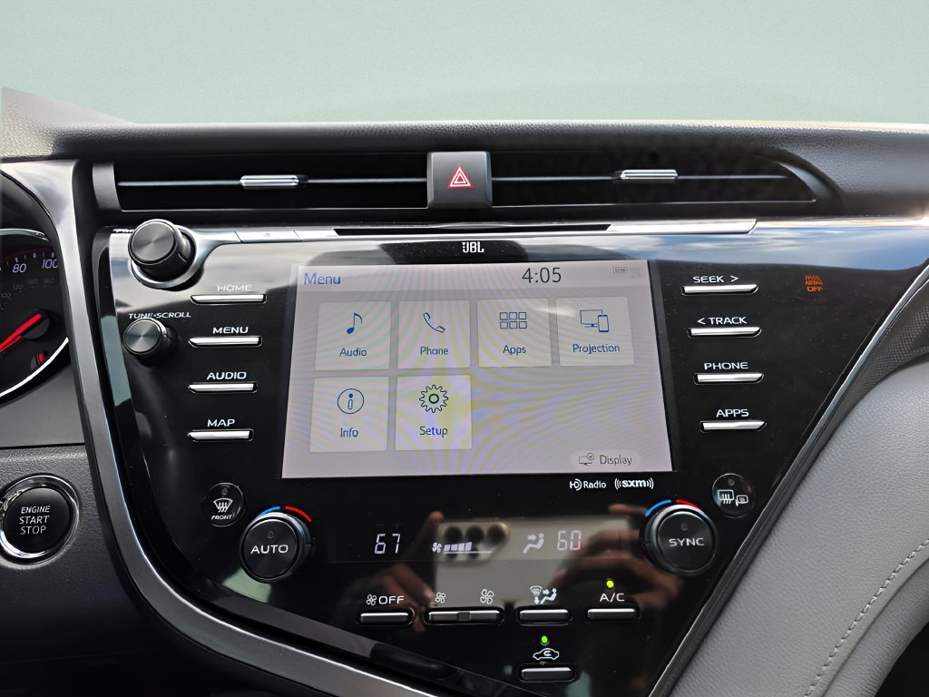 Used 2019 Toyota Camry XSE FWD image 17