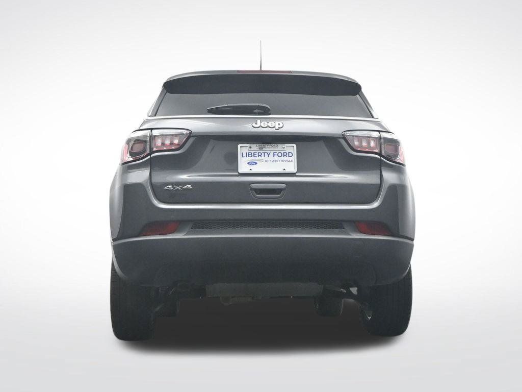 Used 2024 Jeep Compass Sport AWD/4WD image 51