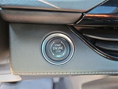 Used 2025 Buick Enclave Avenir w/ Super Cruise Package image 16