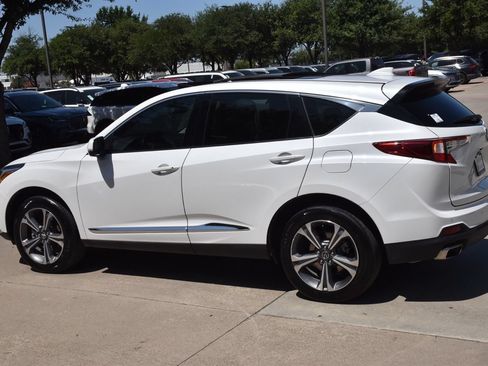 Used 2023 Acura RDX AWD w/ Advance Package image 11