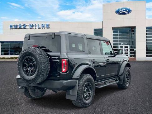 Used 2023 Ford Bronco Wildtrak image 4