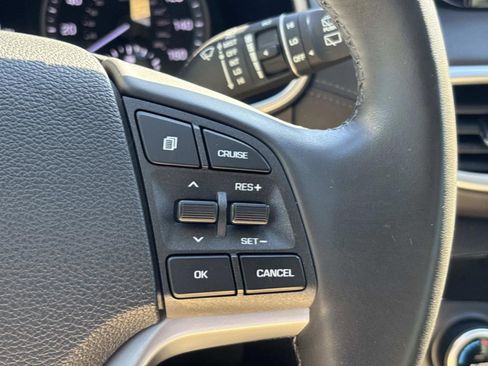 Used 2021 Hyundai Tucson Limited image 28