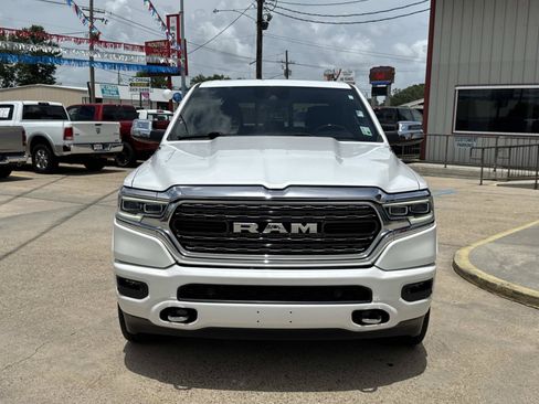 Used 2022 RAM 1500 Limited w/ Body Color Bumper Group AWD/4WD image 2